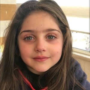 Meet your Posher, Enas